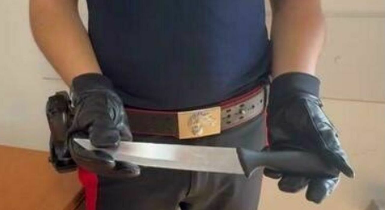 coltello nello zaino al liceo il sindaco di terzigno chiede di incontrare il 14enne e i genitori da Ilmattino.it coltello nello zaino al liceo il sindaco di terzigno chiede di incontrare il 14enne e i genitori