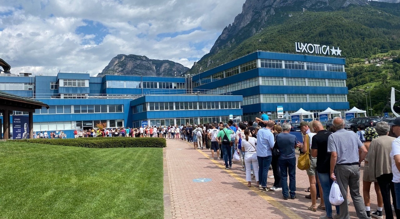 https://statics.cedscdn.it/photos/MED_HIGH/2026/09/21/9776471_21105435_luxottica_cambio_lavoro_legno_francesco_girlanda.jpg