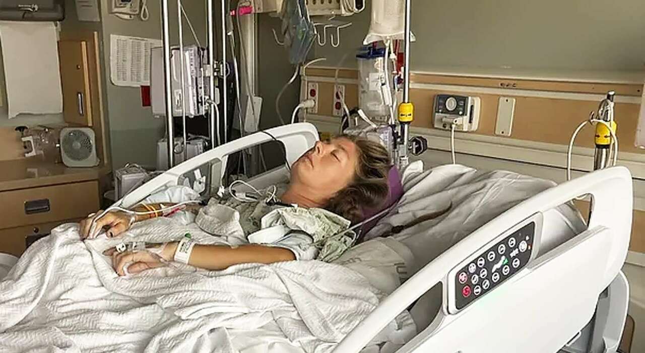 https://statics.cedscdn.it/photos/MED_HIGH/2026/09/21/9777031_21203922_woman_paralyzed_after_man_falls_from_tree_onto_her_during_louder_than_life_performance_092126_5b823118aac2405c8116c76e34f4ca26.jpg