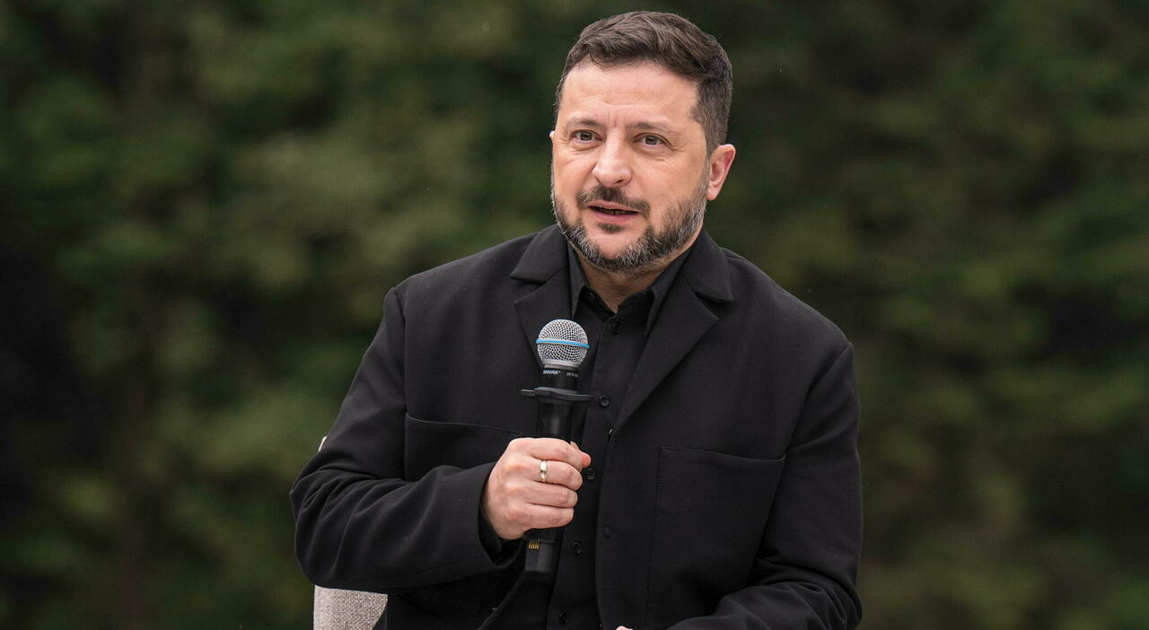 https://statics.cedscdn.it/photos/MED_HIGH/2026/09/22/9778490_22102655_zelensky_arrivo_new_york_moglie_assemblea_generale_onu_incontro_trump_oggi.jpg