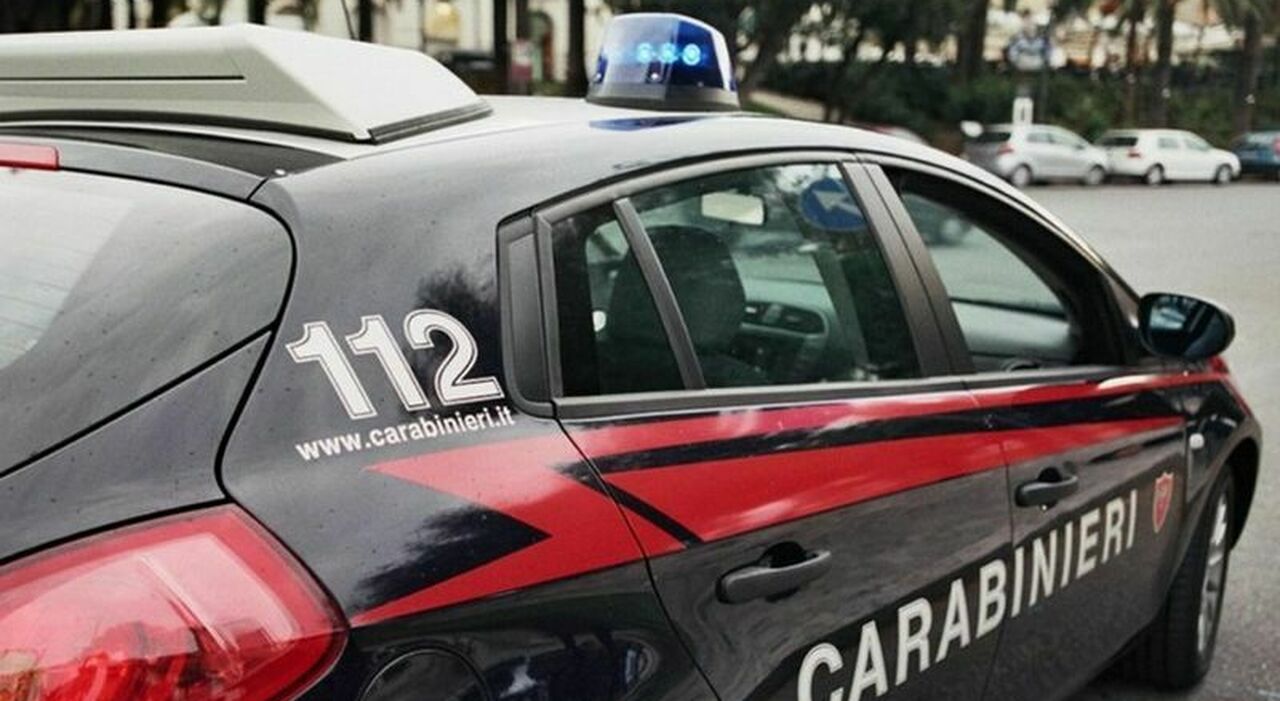 https://statics.cedscdn.it/photos/MED_HIGH/2026/09/22/9778559_22110345_accoltella_ex_davanti_figlio_piccolo_bergamo_divieto_avvicinamento.jpg