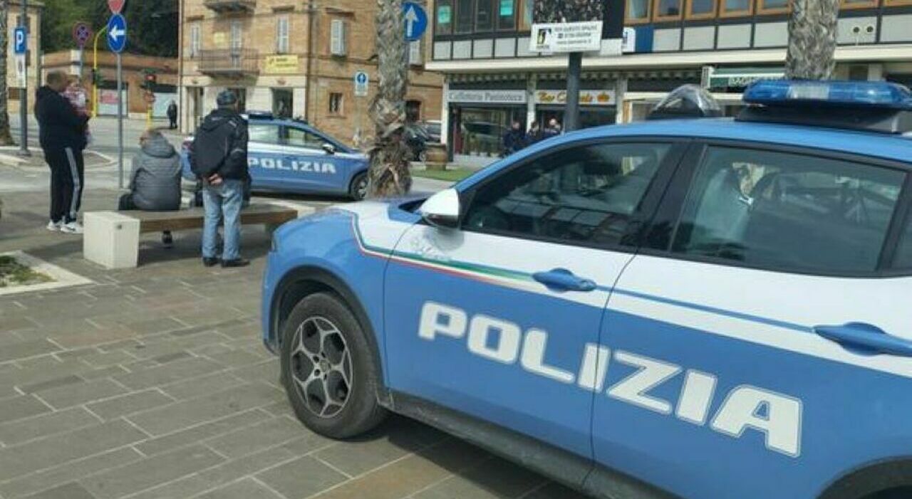 porto sant elpidio rivede la vittima dopo tre mesi e la minaccia con un coltello questa volta ti ammazzer242 paura per il balneatore giovanni armellini da Corriereadriatico.it porto sant elpidio rivede la vittima dopo tre mesi e la minaccia con un coltello questa volta ti ammazzer242 paura per il balneatore giovanni armellini