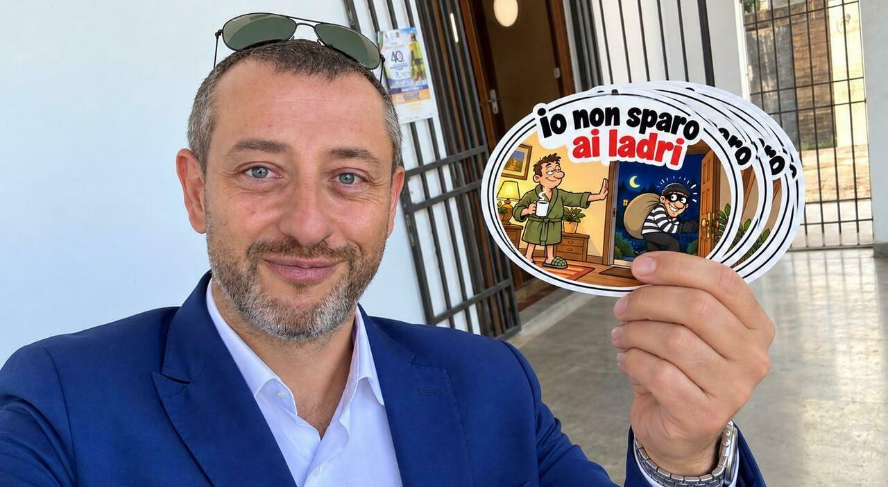 adesivi per chi vuole far entrare i ladri tranquilli dentro casa la provocazione dall assessore alla sicurezza di limena da Ilgazzettino.it adesivi per chi vuole far entrare i ladri tranquilli dentro casa la provocazione dall assessore alla sicurezza di limena