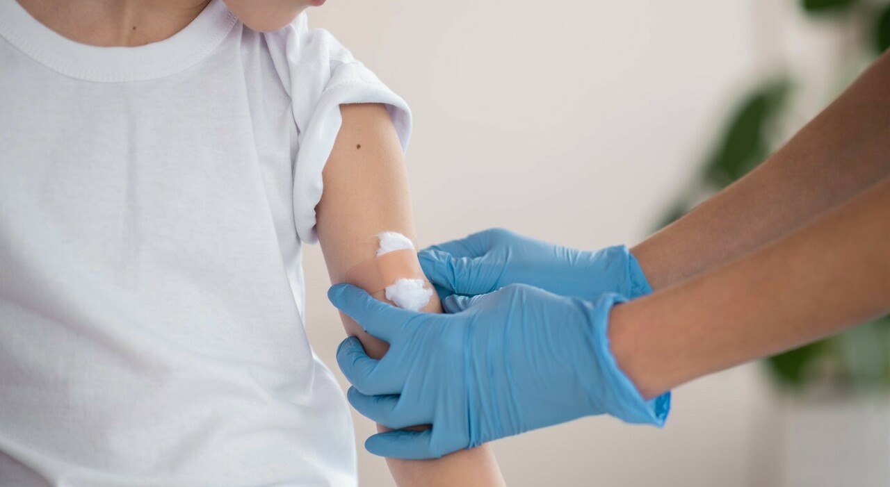 https://statics.cedscdn.it/photos/MED_HIGH/2026/09/23/9780661_23101031_morbillo_circolare_ministero_salute_casi_sanitari_non_vaccinati.jpg
