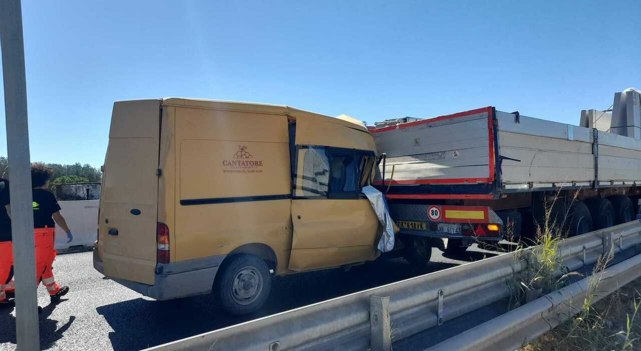 incidente sulla provinciale morta una donna da Quotidianodipuglia.it incidente sulla provinciale morta una donna