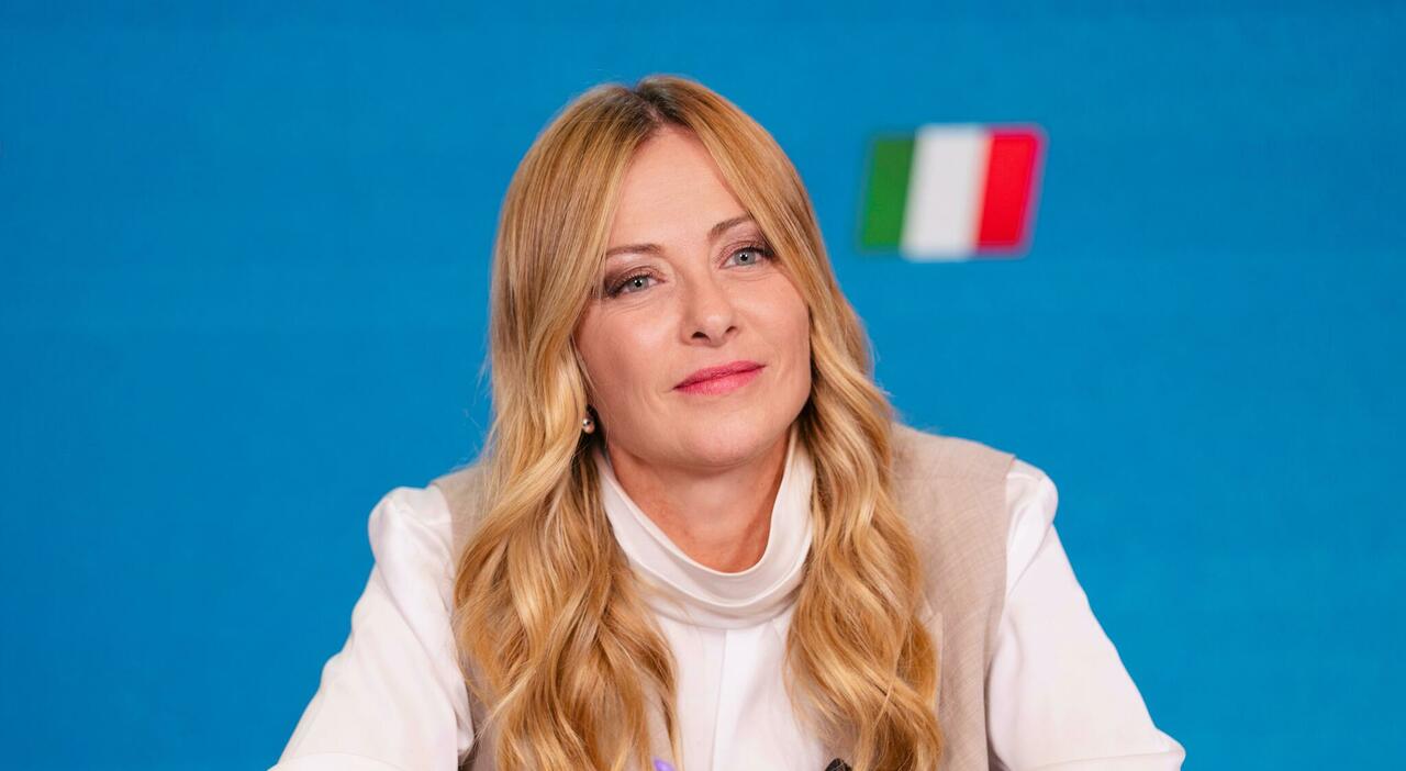 https://statics.cedscdn.it/photos/MED_HIGH/2026/09/24/9783730_24213655_meloni_tetto_studenti_stranieri_favorisce_integrazione_oggi.jpg