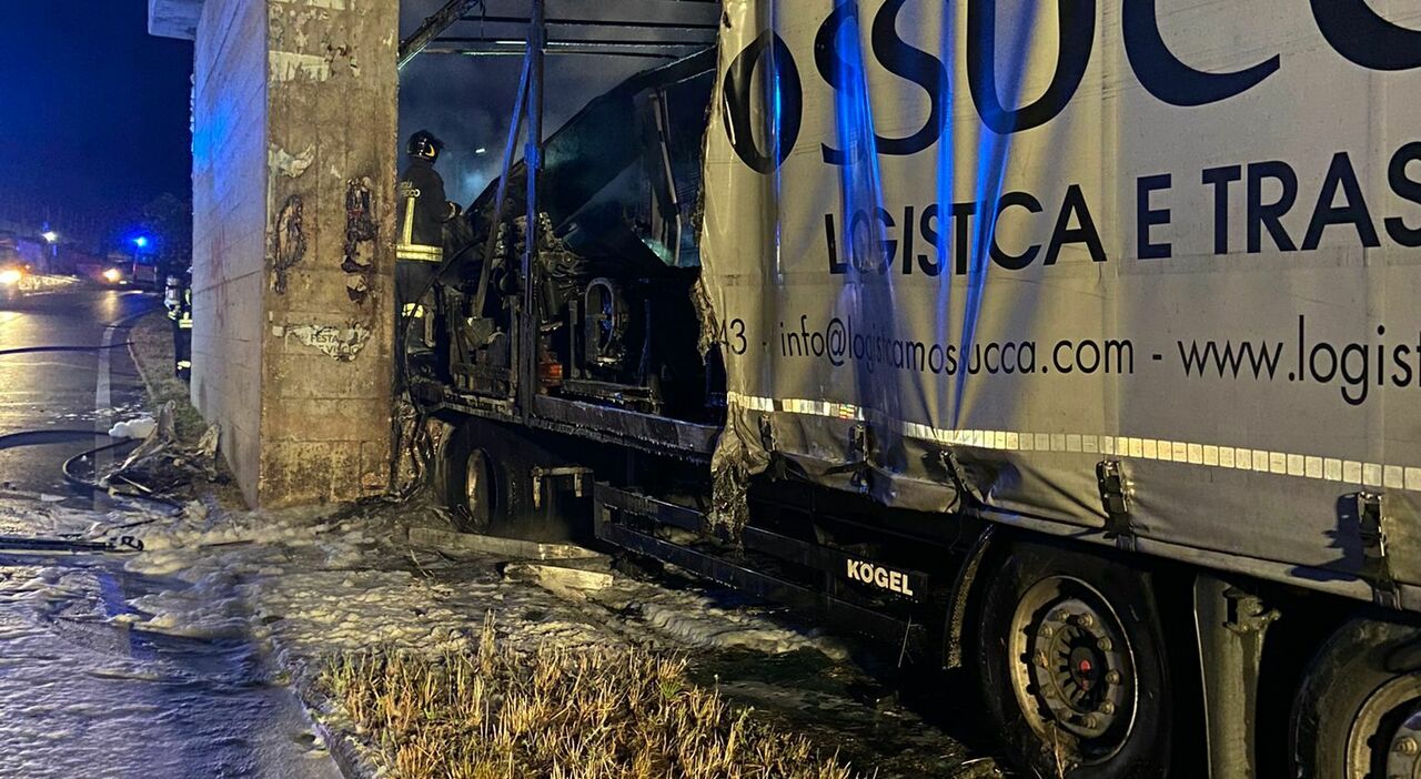 morto carbonizzato nel tir a jesi la famiglia non crede alla dinamica dovete riaprite le indagini da Corriereadriatico.it morto carbonizzato nel tir a jesi la famiglia non crede alla dinamica dovete riaprite le indagini