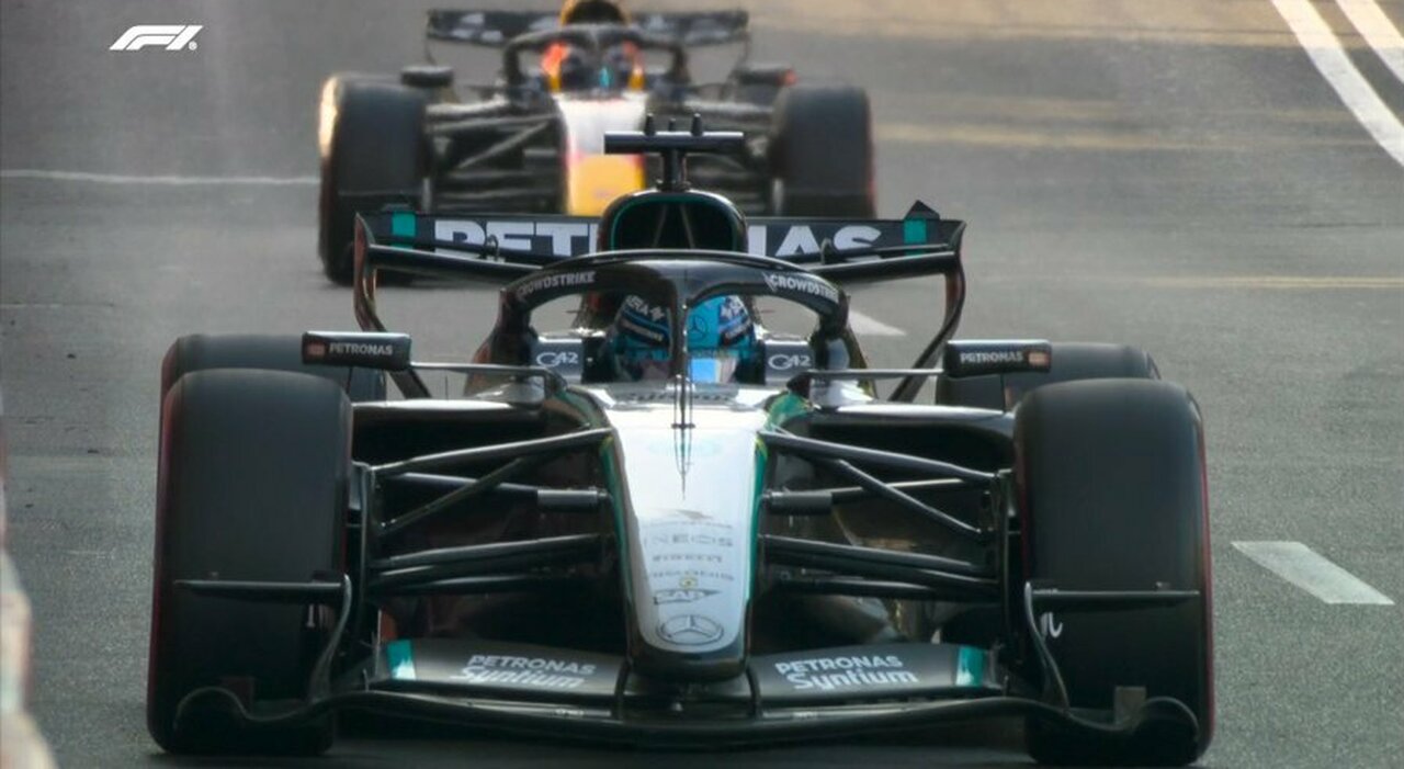 gp baku la diretta russell e verstappen separati da pochi decimi hadjar terzo antonelli si avvicina a leclerc da Ilmessaggero.it gp baku la diretta russell e verstappen separati da pochi decimi hadjar terzo antonelli si avvicina a leclerc