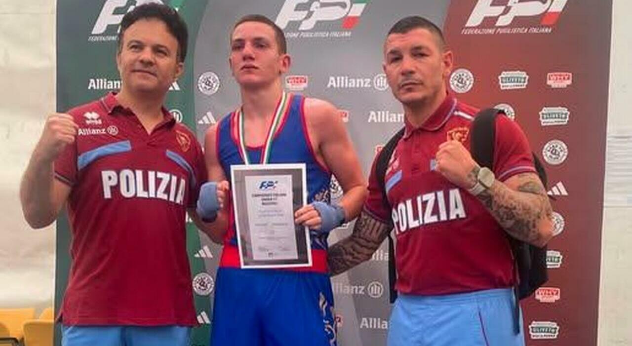 il campione di boxe figlio della periferia ero un invisibile da Ilmattino.it il campione di boxe figlio della periferia ero un invisibile
