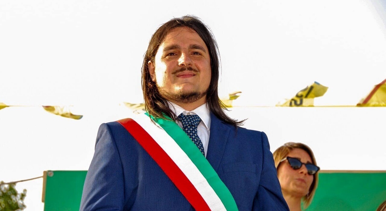 campi flegrei josi della ragione bene fico commissario ma centralit224 ai comuni da Ilmattino.it campi flegrei josi della ragione bene fico commissario ma centralit224 ai comuni