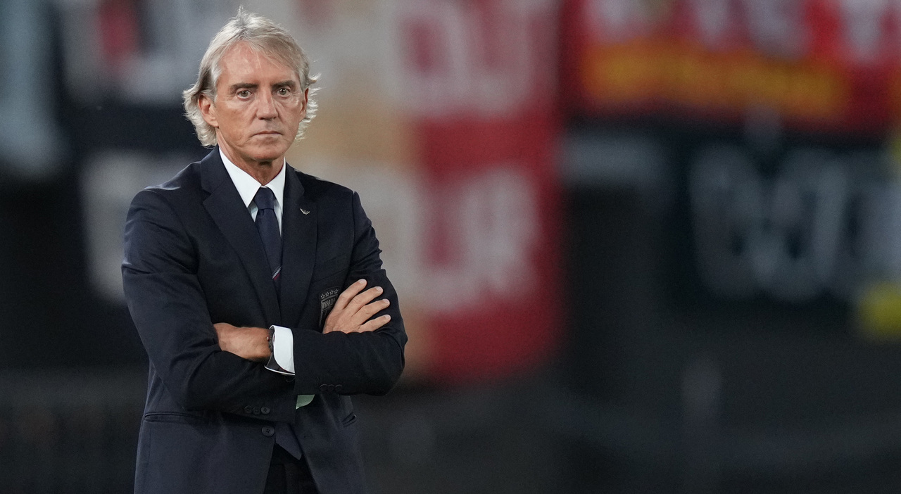 https://statics.cedscdn.it/photos/MED_HIGH/2026/09/29/9793106_29170951_mamma_roberto_mancini_gufi_rosicano_cosa_ha_detto.jpg