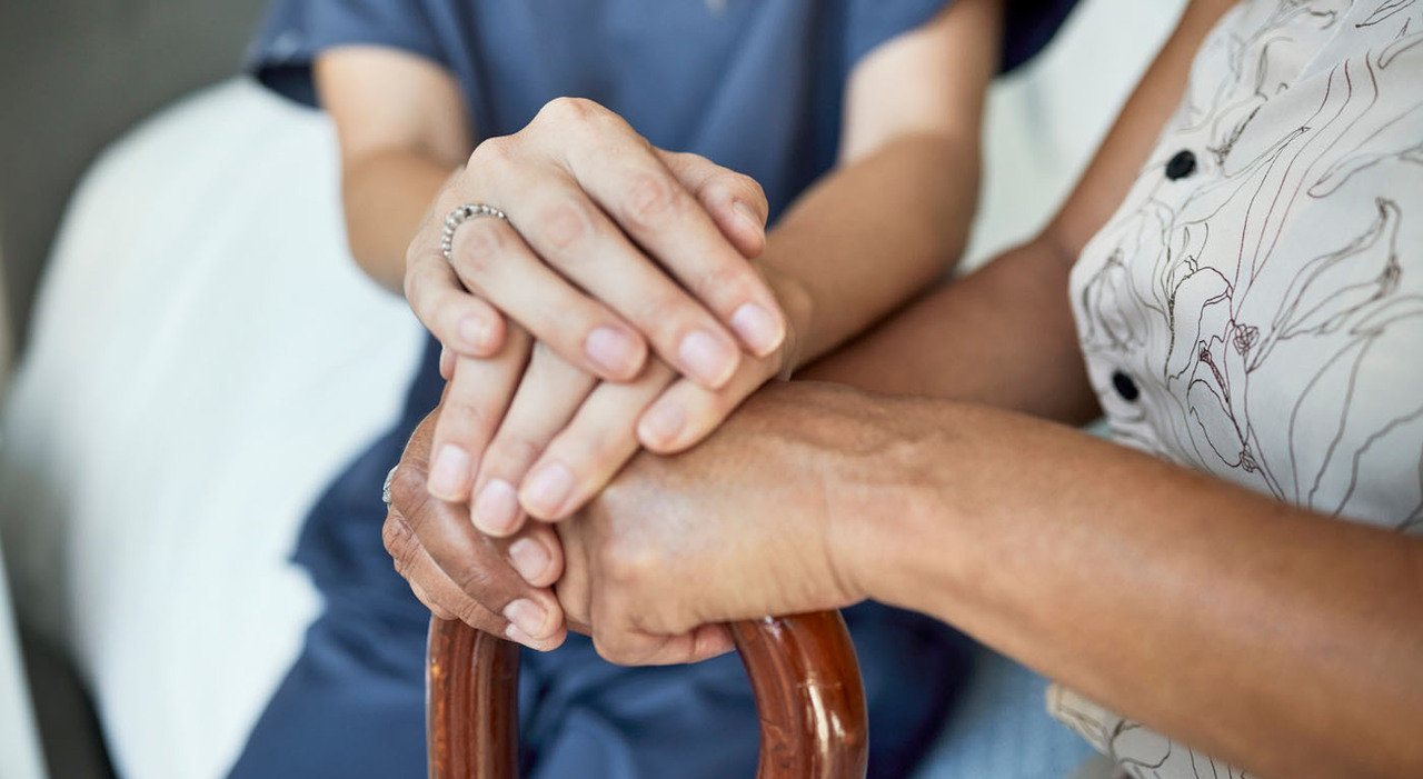io caregiver da quando avevo 17 anni le rsa non hanno posto per accudire mia mamma ora cerchiamo strutture fuori regione