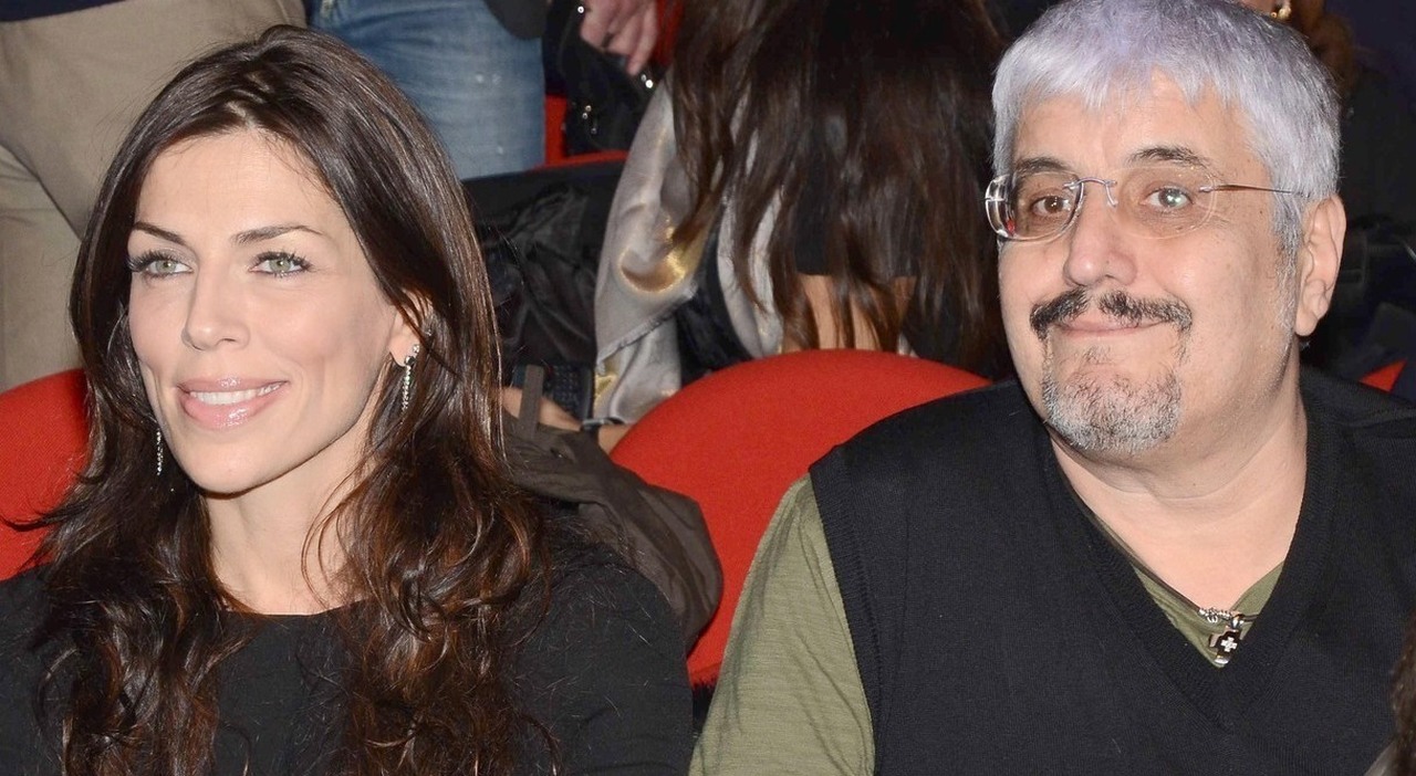 https://statics.cedscdn.it/photos/MED_HIGH/2026/10/01/9797127_01090214_fabiola_sciabbarrasi_moglie_pino_daniele_figli_cosa_fa_oggi.jpg