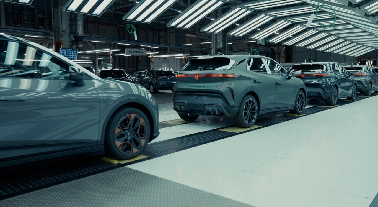 La fabbrica della Cupra Raval