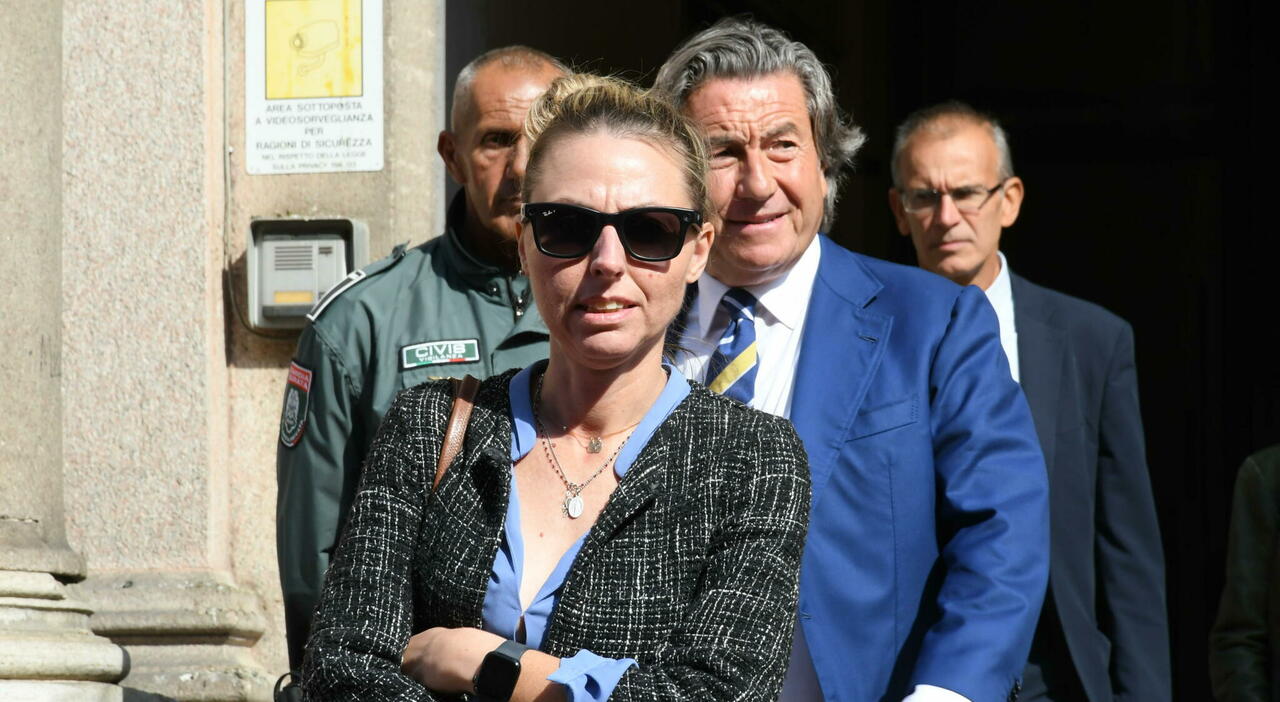 https://statics.cedscdn.it/photos/MED_HIGH/2026/10/03/9802068_03192134_garlasco_difesa_stasi_nuovi_elementi_intercettazioni_poggi_verissimo_oggi.jpg