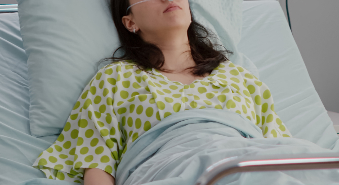 https://statics.cedscdn.it/photos/MED_HIGH/2026/10/03/9802238_03224041_cancro_al_seno_sintomi_bozzetto_controllo_aspettativa_di_vita_tumore.jpg
