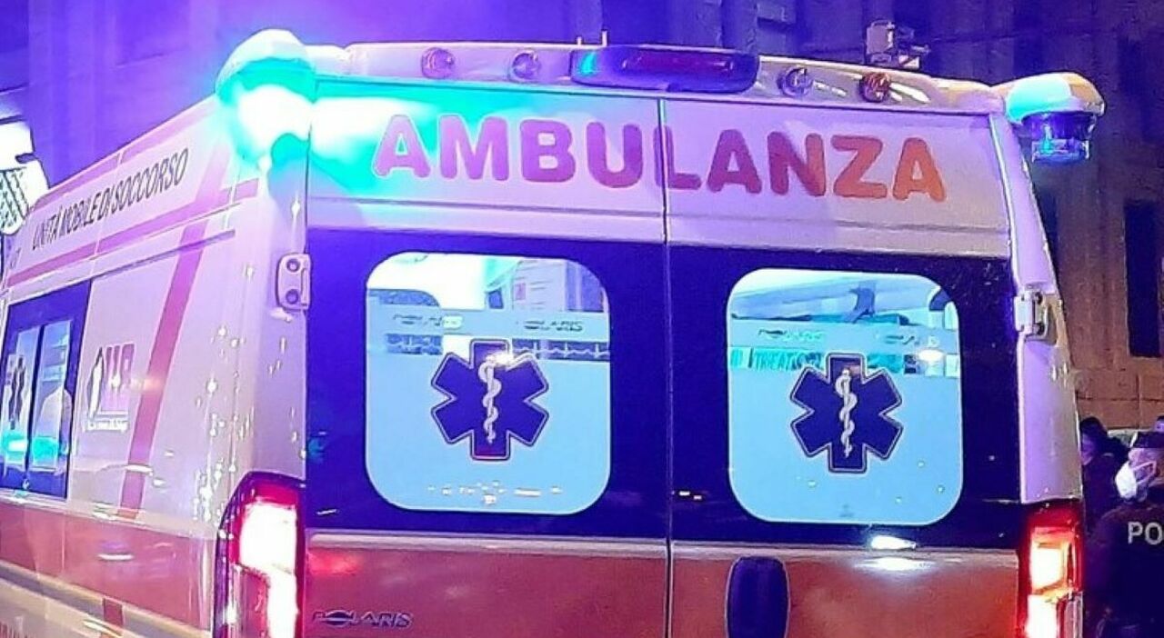 https://statics.cedscdn.it/photos/MED_HIGH/2026/10/04/9803468_04111843_pescara_donna_morta_investita_pullman.jpg