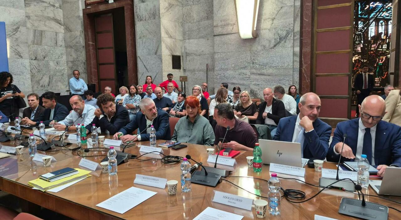 electrolux 1250 uscite incentivate stop ai licenziamenti unilaterali cosa cambia per susegana e porcia da Ilgazzettino.it electrolux 1250 uscite incentivate stop ai licenziamenti unilaterali cosa cambia per susegana e porcia