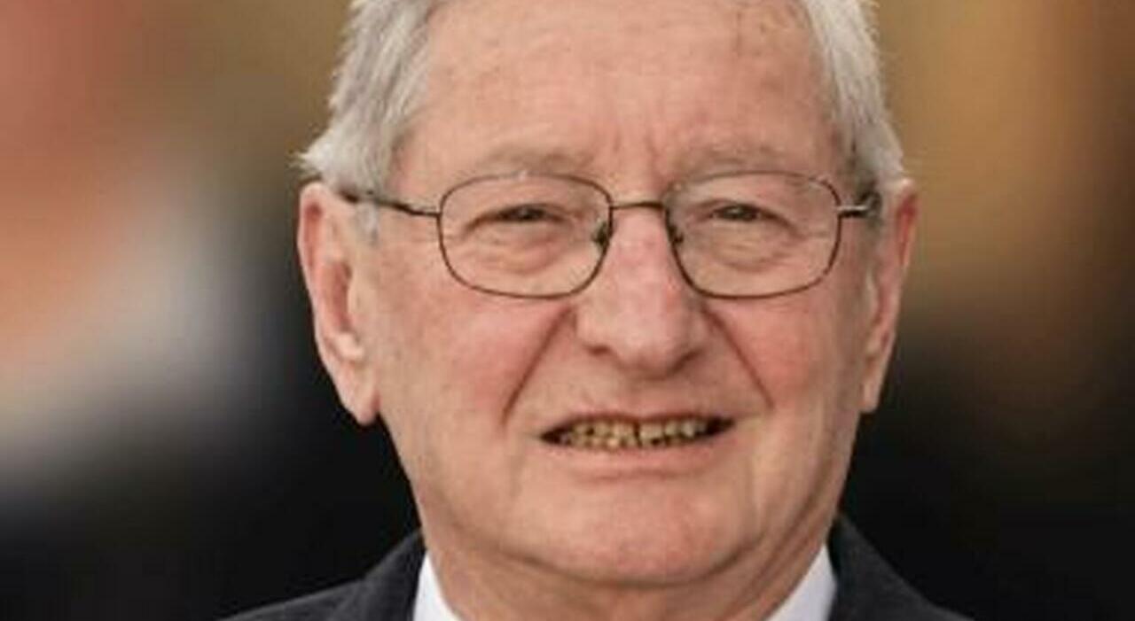 carlo bressan non ha retto al dolore oggi l addio all 88enne morto due settimane dopo linfarto che ha stroncato il figlio da Ilgazzettino.it carlo bressan non ha retto al dolore oggi l addio all 88enne morto due settimane dopo linfarto che ha stroncato il figlio