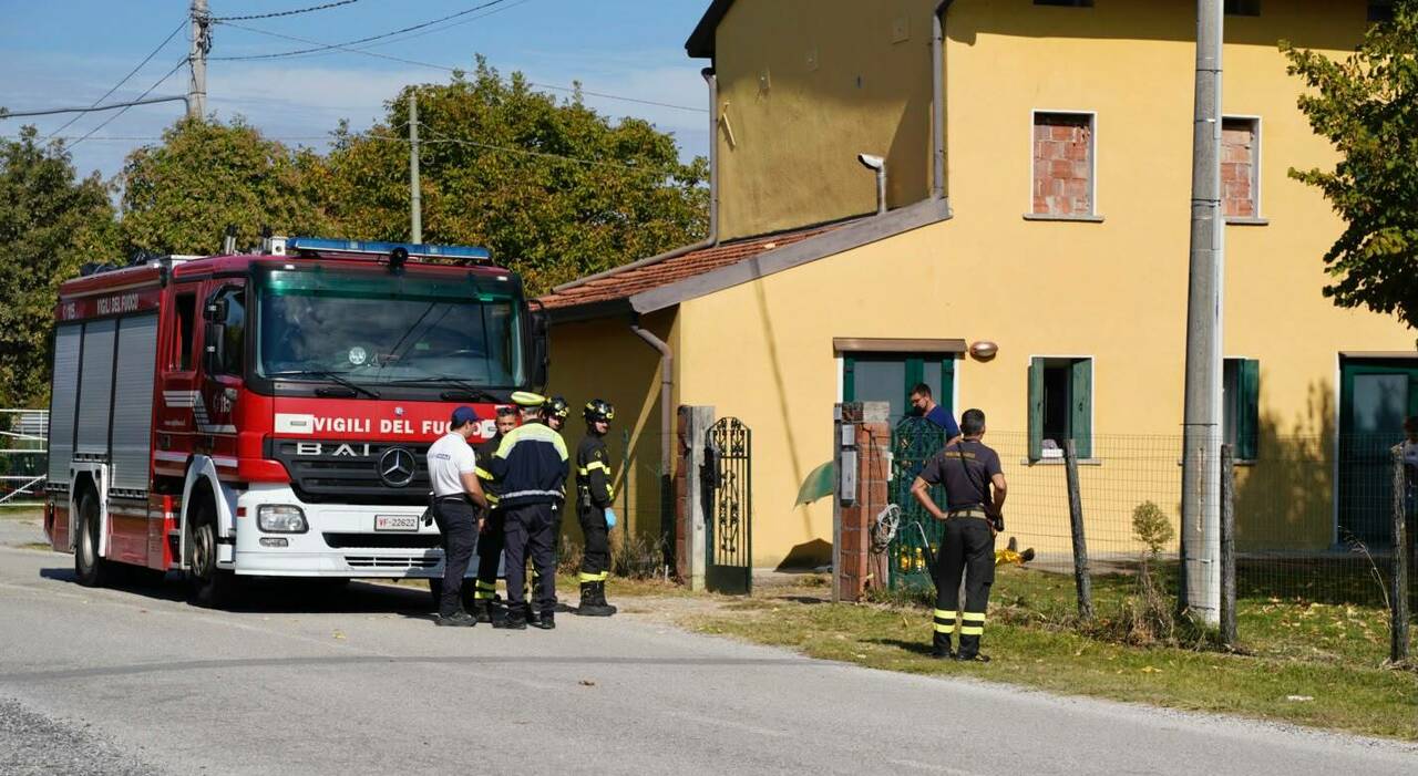 cade dal tetto mentre pulisce i pannelli fotovoltaici con l idropulitrice morto un uomo da Ilgazzettino.it cade dal tetto mentre pulisce i pannelli fotovoltaici con l idropulitrice morto un uomo