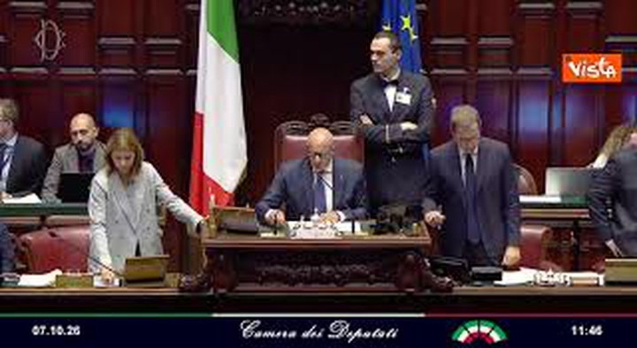 https://statics.cedscdn.it/photos/MED_HIGH/2026/10/07/9809753_poster.jpg