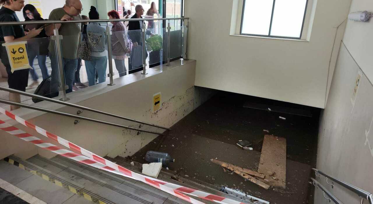 bomba d acqua allagato il sottopasso della stazione ferroviaria di brindisi da Quotidianodipuglia.it bomba d acqua allagato il sottopasso della stazione ferroviaria di brindisi