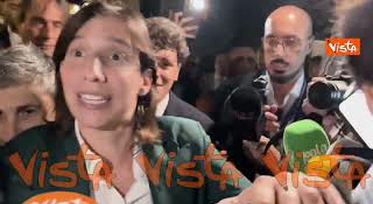 https://statics.cedscdn.it/photos/MED_HIGH/2026/10/09/9814785_poster.jpg