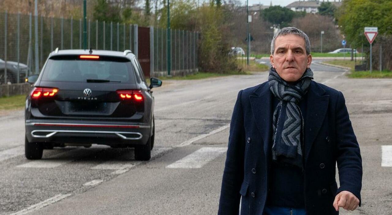 luciano donadio non si trova il boss dei casalesi era sotto sorveglianza ma usava la sua fiat 500x0 da Ilgazzettino.it luciano donadio non si trova il boss dei casalesi era sotto sorveglianza ma usava la sua fiat 500x0