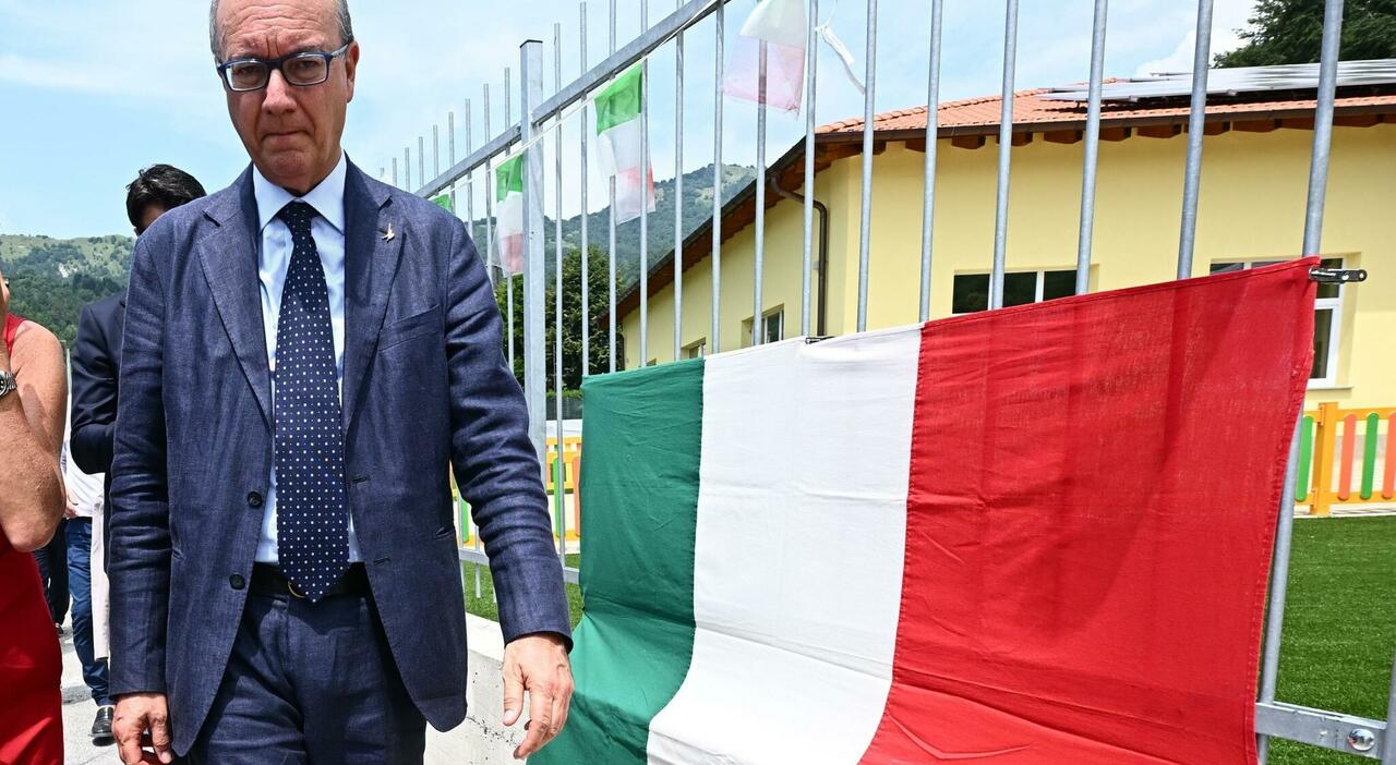 valditara a monfalcone basta scuole ghetto e il divieto di mascheramento deve essere ovunque e condanna il niqab umilia le donne da Ilgazzettino.it valditara a monfalcone basta scuole ghetto e il divieto di mascheramento deve essere ovunque e condanna il niqab umilia le donne