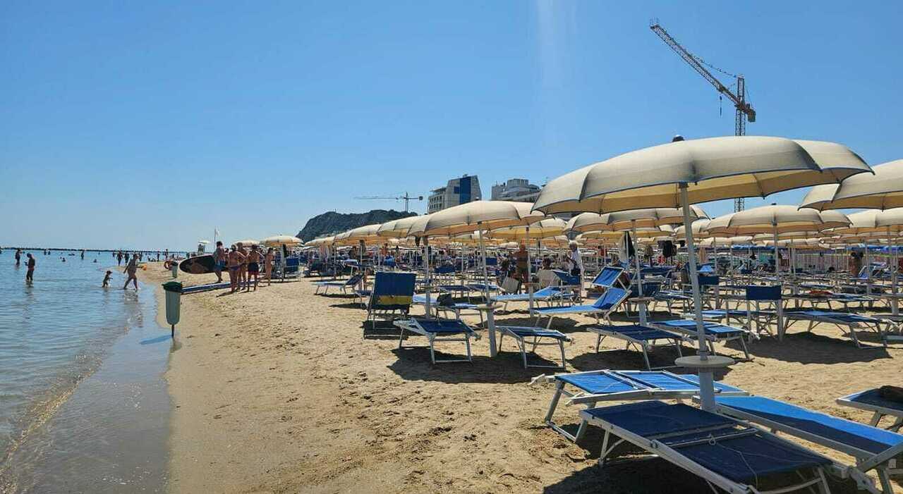 bolkestein proroga un coro di s236 il settore balneare appoggia la linea dettata dal vicepresidente della regione marche rossi da Corriereadriatico.it bolkestein proroga un coro di s236 il settore balneare appoggia la linea dettata dal vicepresidente della regione marche rossi