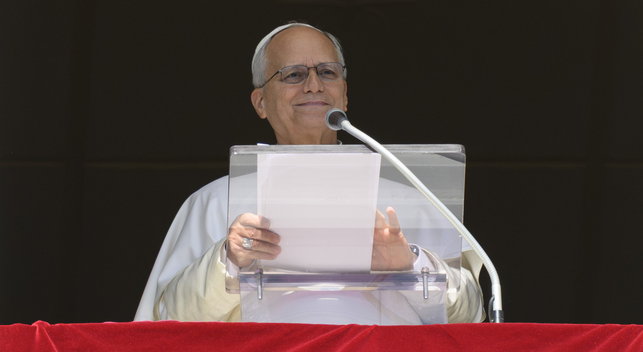 https://statics.cedscdn.it/photos/MED_HIGH/2026/10/11/9818379_11174003_papa_leone_nodulo_polmone_intervento_quando_cosa_ha_detto.jpg