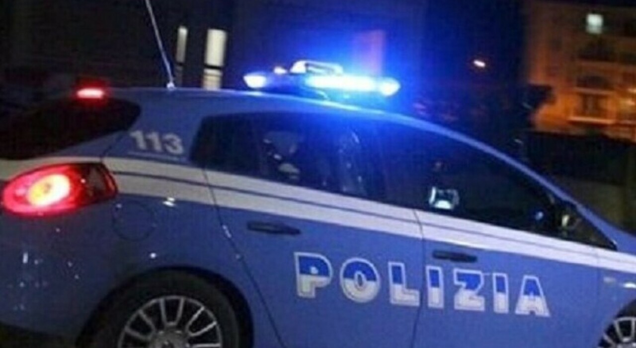 spari a barra lite per un mozzicone di sigaretta finisce a colpi di pistola dramma sfiorato in corso bruno buozzi da Ilmattino.it spari a barra lite per un mozzicone di sigaretta finisce a colpi di pistola dramma sfiorato in corso bruno buozzi