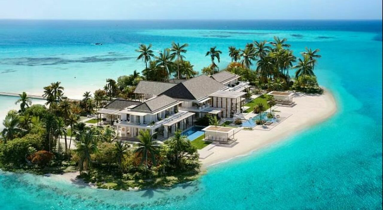 Maldive, in vendita un'isola privata: quattro...