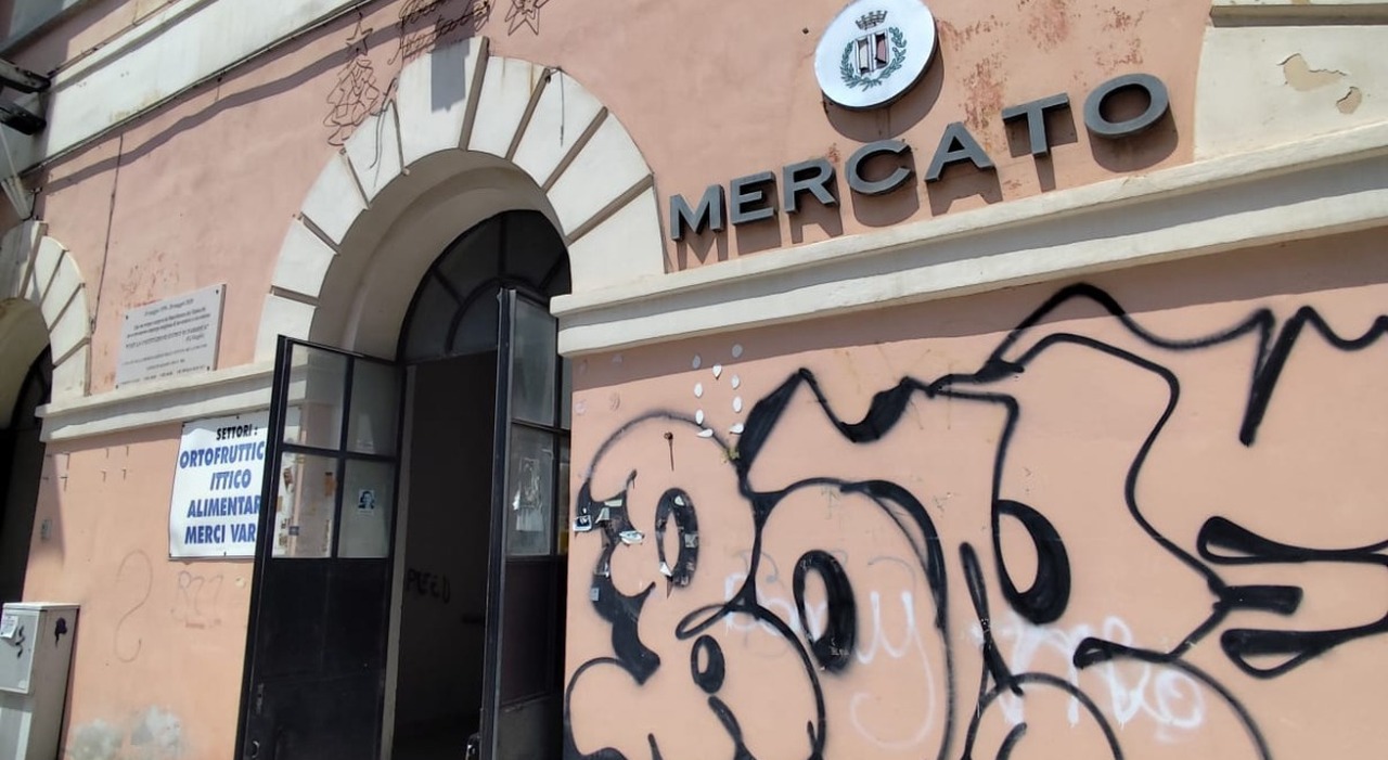 ex manifattura stangata bollette fino a 2400 euro a testa da pagare operatori verso la class action