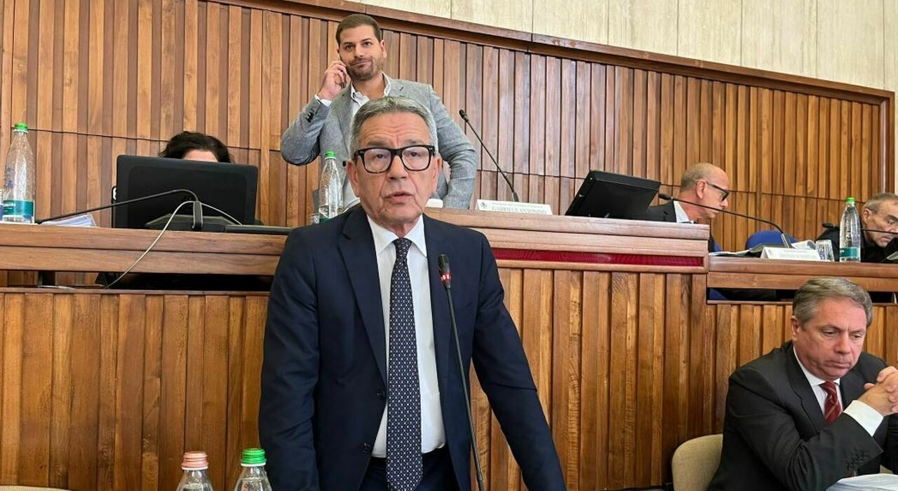 voci di sfiducia e tensioni in maggioranza marchionna non mi dimetto verifica del programma a novembre da Quotidianodipuglia.it voci di sfiducia e tensioni in maggioranza marchionna non mi dimetto verifica del programma a novembre