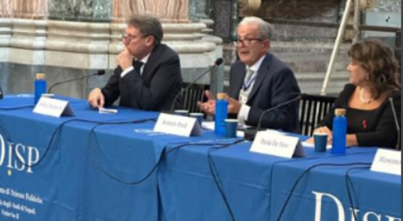 federico ii prodi inaugura lanno accademico di scienze politiche il ritorno dei nazionalismi fa arretrare la democrazia da Ilmattino.it federico ii prodi inaugura lanno accademico di scienze politiche il ritorno dei nazionalismi fa arretrare la democrazia