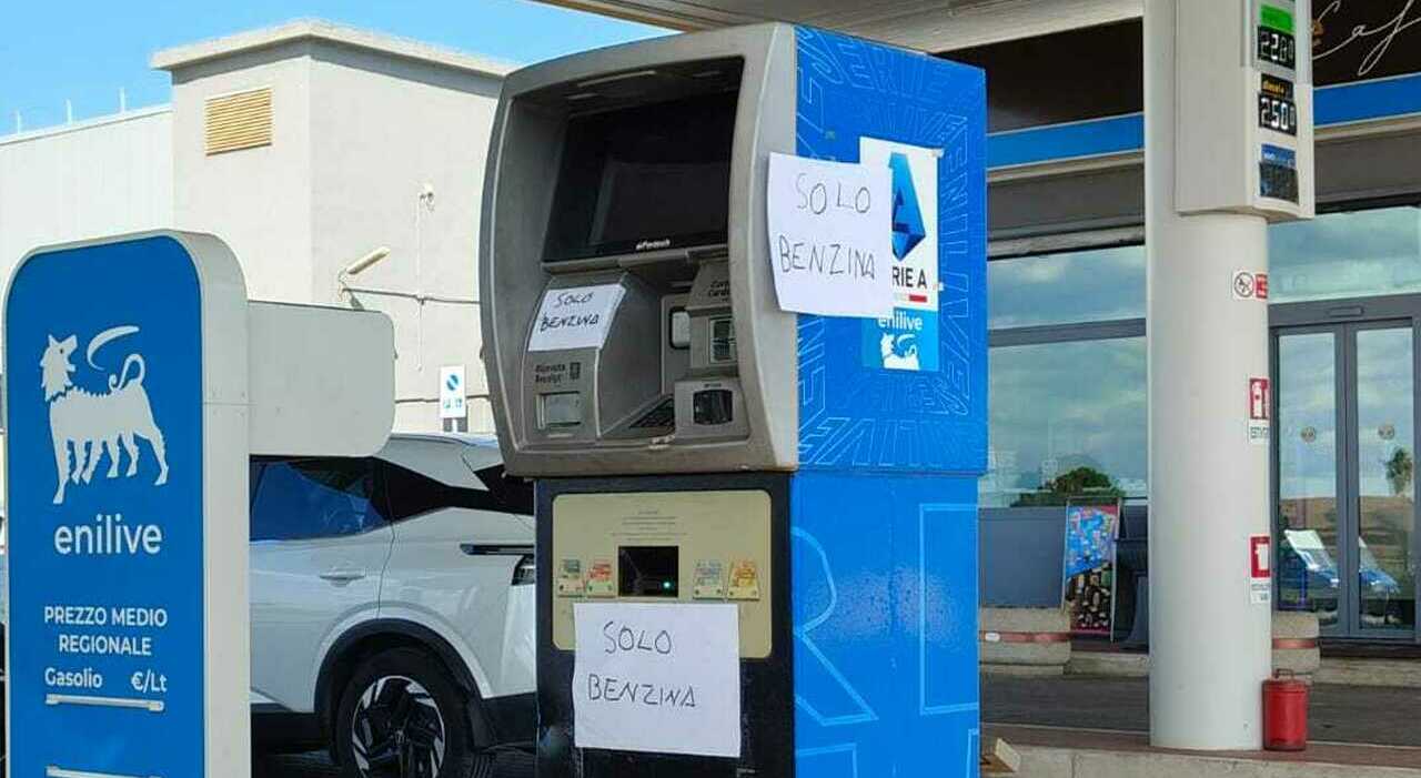 protesta ex ilva trasporto pubblico ridotto garantiti solo i bus scolastici nelle fasce protette da Quotidianodipuglia.it protesta ex ilva trasporto pubblico ridotto garantiti solo i bus scolastici nelle fasce protette