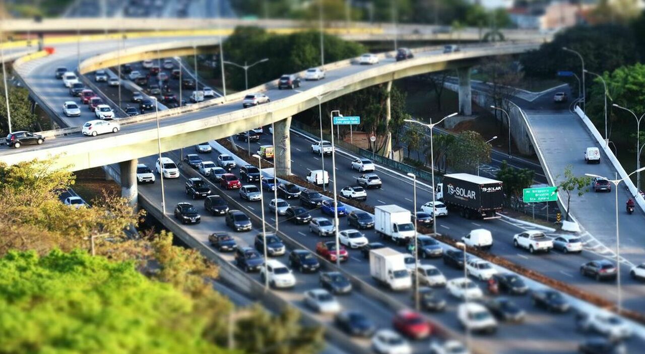 https://statics.cedscdn.it/photos/MED_HIGH/2026/10/14/9824707_14150648_pexels_dominiquemel_9424817.jpg