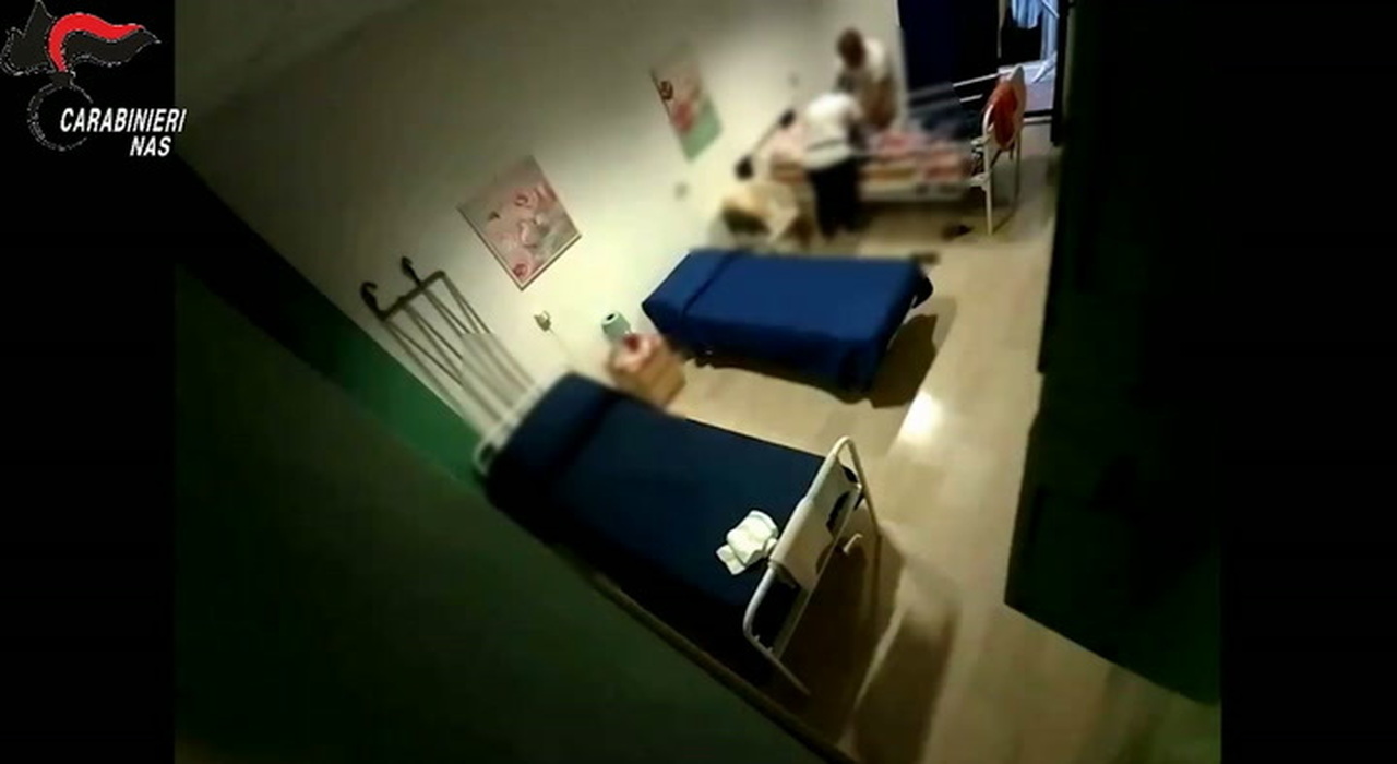 https://statics.cedscdn.it/photos/MED_HIGH/2026/10/16/9829403_poster.jpg