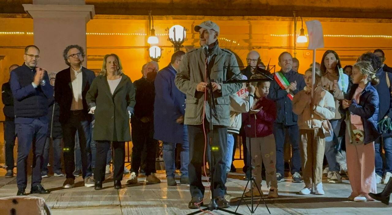 gestione dei lidi nel salento il consigliere picchiato in piazza non abbiamo paura non ci fermeremo da Quotidianodipuglia.it gestione dei lidi nel salento il consigliere picchiato in piazza non abbiamo paura non ci fermeremo