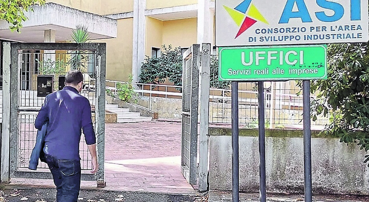asi divisioni e conti in rosso decaro pensa al commissario da Quotidianodipuglia.it asi divisioni e conti in rosso decaro pensa al commissario