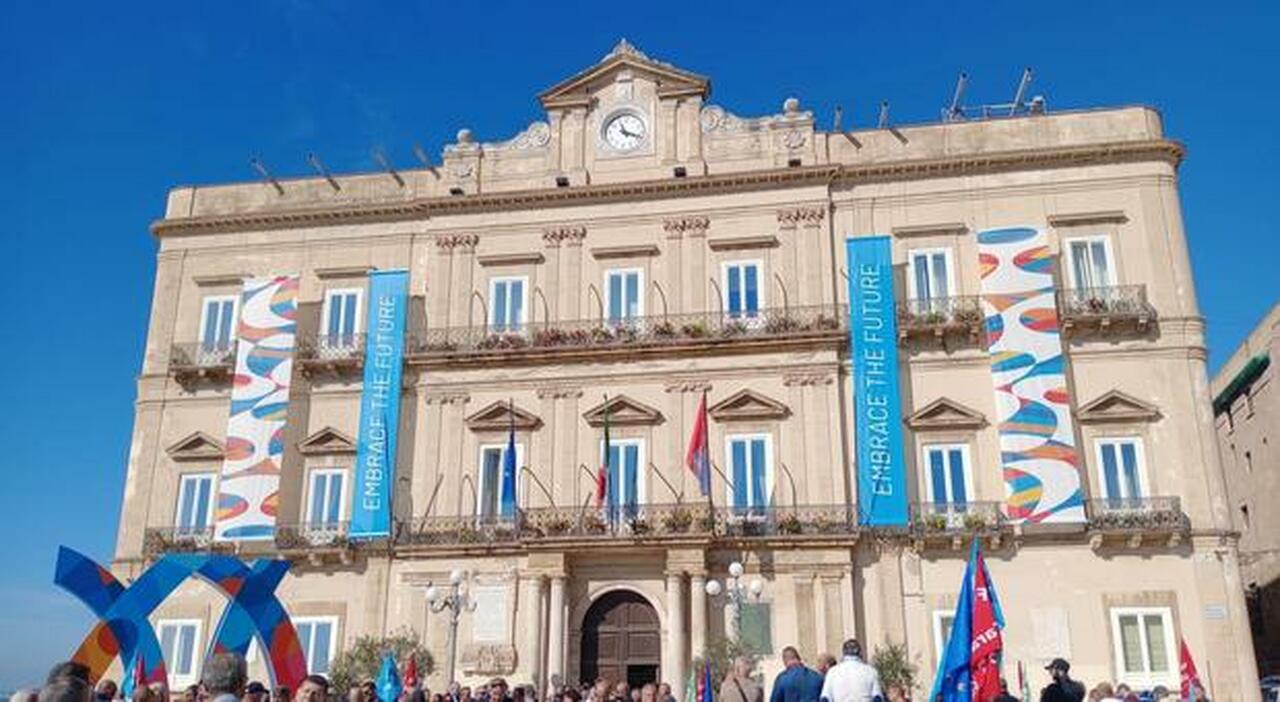 amiu lincubo della liquidazione i primi 150 operai rischiano il posto da Quotidianodipuglia.it amiu lincubo della liquidazione i primi 150 operai rischiano il posto