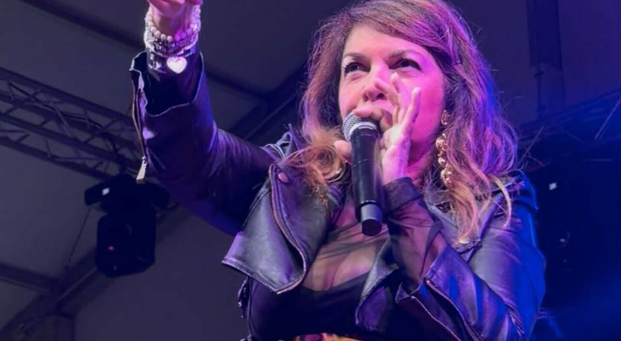 la regina delle sigle si confessa cristina davena sogno di cantare alla notte della taranta da Quotidianodipuglia.it la regina delle sigle si confessa cristina davena sogno di cantare alla notte della taranta