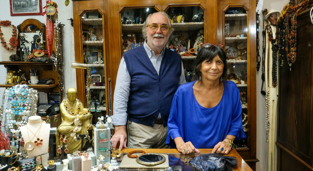 l oreficeria gallina chiude dopo 55 anni riparavamo gioielli antichi ma ora siamo stanchi ci fermiamo nel segno della gioia