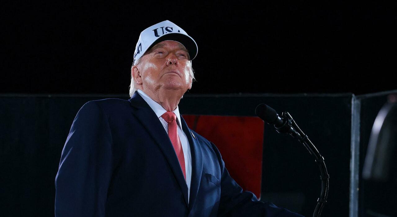 https://statics.cedscdn.it/photos/MED_HIGH/2026/10/21/9838925_21072158_trump_5mila_dollari_vinciamo_congresso_novembre_eta_oro_arrivata_dovete_votare_repubblicani.jpg