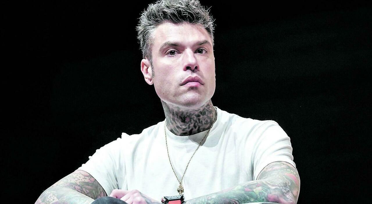 chiedono un selfie a fedez fuori da un locale 4 amici padovani picchiati il rapper avrebbe detto se rimani qui le prendi da Ilgazzettino.it chiedono un selfie a fedez fuori da un locale 4 amici padovani picchiati il rapper avrebbe detto se rimani qui le prendi