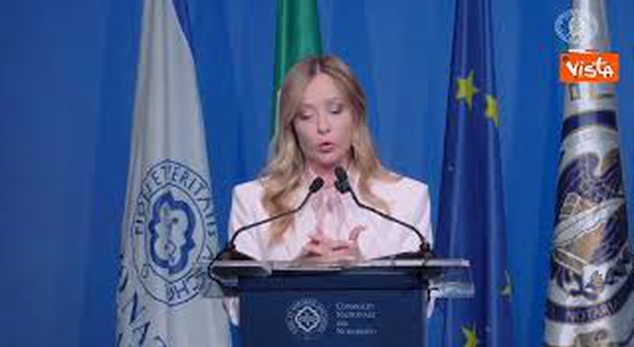 https://statics.cedscdn.it/photos/MED_HIGH/2026/10/22/9841982_poster.jpg