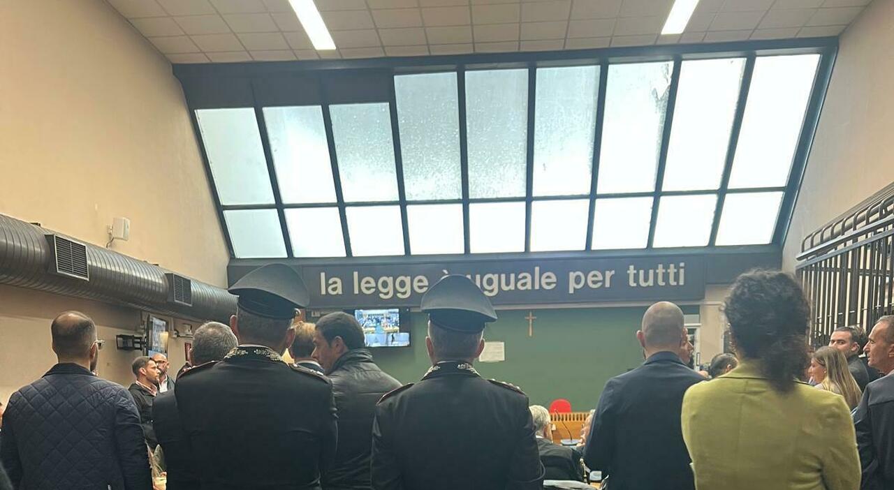 camorra a napoli processo al clan moccia condanne durissime per i tre fratelli e per un nipote da Ilmattino.it camorra a napoli processo al clan moccia condanne durissime per i tre fratelli e per un nipote