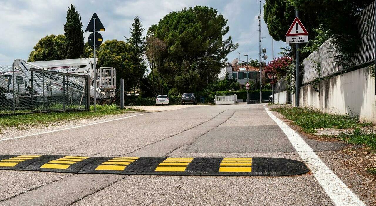 mio figlio travolto da una bici mentre andava a scuola chi ha visto parli l appello della mamma per trovare testimoni da Ilgazzettino.it mio figlio travolto da una bici mentre andava a scuola chi ha visto parli l appello della mamma per trovare testimoni