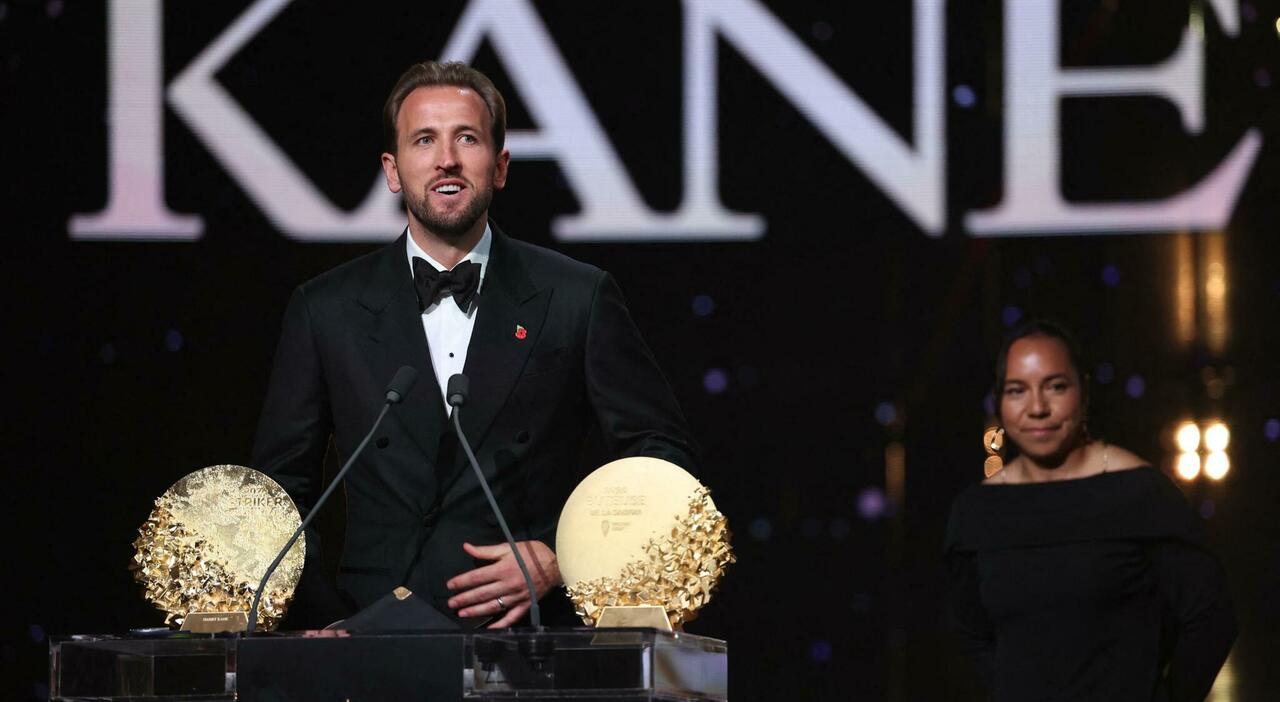 harry kane vince il pallone d oro 2026 yamal miglior giovane tutti i premi assegnati nella notte di londra da Ilmattino.it harry kane vince il pallone d oro 2026 yamal miglior giovane tutti i premi assegnati nella notte di londra